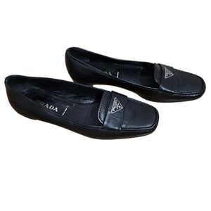 Prada Black Leather Loafers -Calzature Donna Loafers